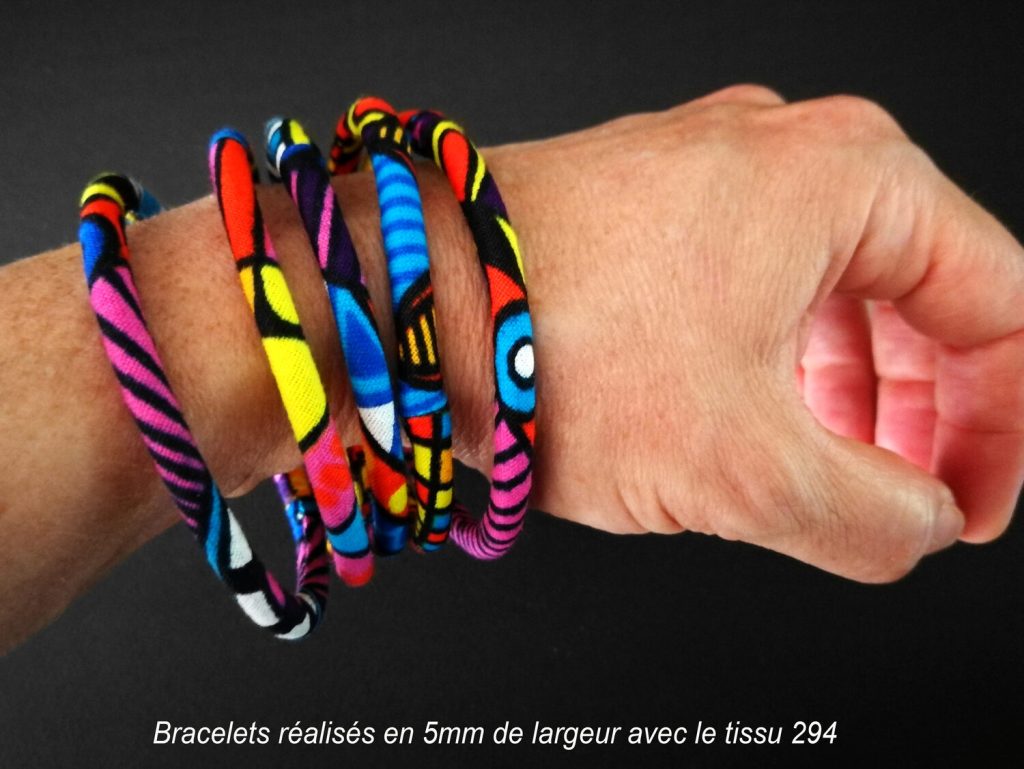 Bracciale flessibile waterproof - larghezza e tessuto a scelta, lunghezza adatta al giro mano - unisex