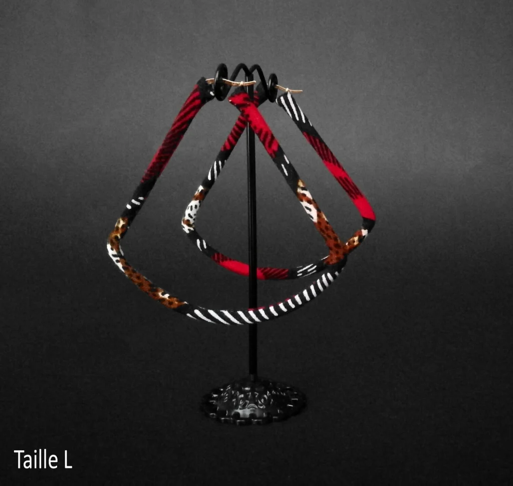 Orecchini a cerchio a forma di triangolo arrotondato personalizzati in tessuto - 4 taglie a scelta