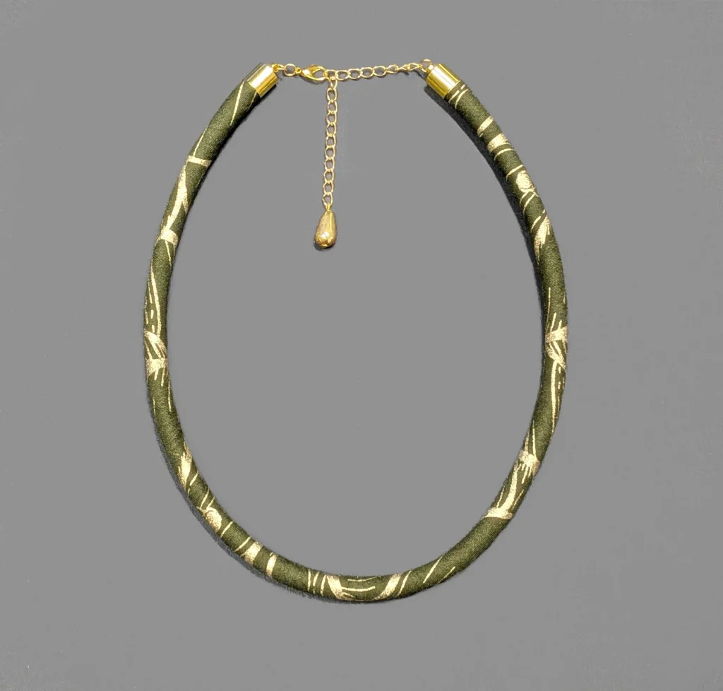 Collana regolabile in wax 28, pezzo unico, foto 2