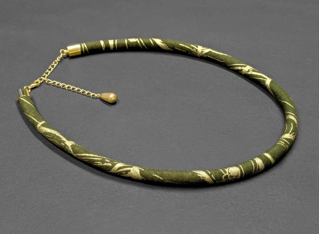 Collana regolabile in wax 28, pezzo unico, foto 3