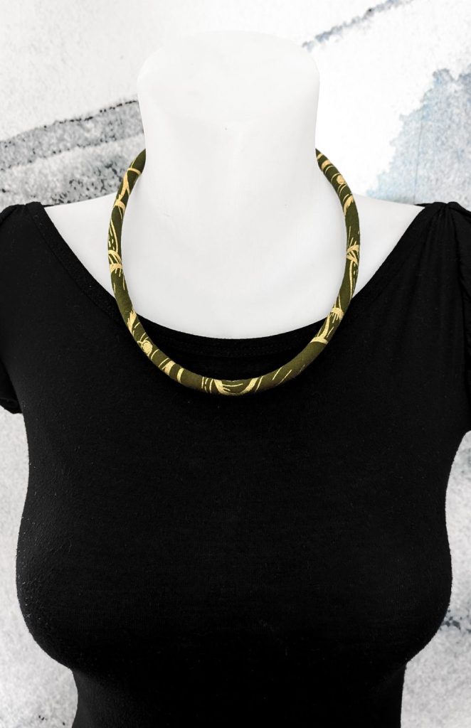 Collana regolabile in wax 28, pezzo unico, foto 4