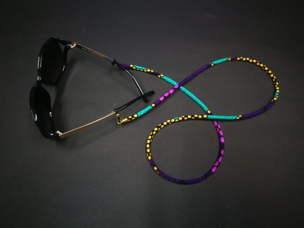 Brillenband aus Wax- oder Liberty-Stoff, Foto 3