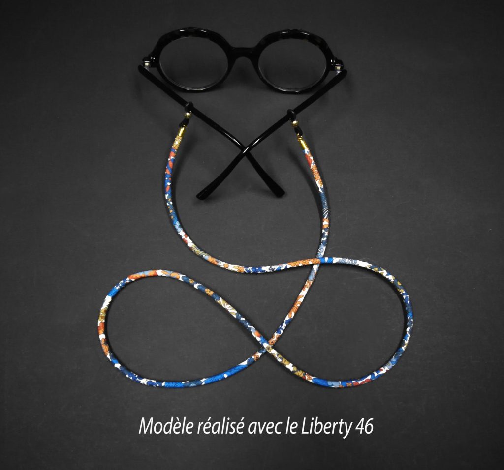 Brillenband aus Wax- oder Liberty-Stoff, Foto 6